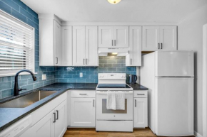 Honeysuckle - Quiet Condo 2 Beds Free Parking Near UGA